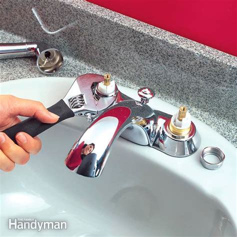 How to Fix a Leaky Faucet Handle in 6 Easy Steps